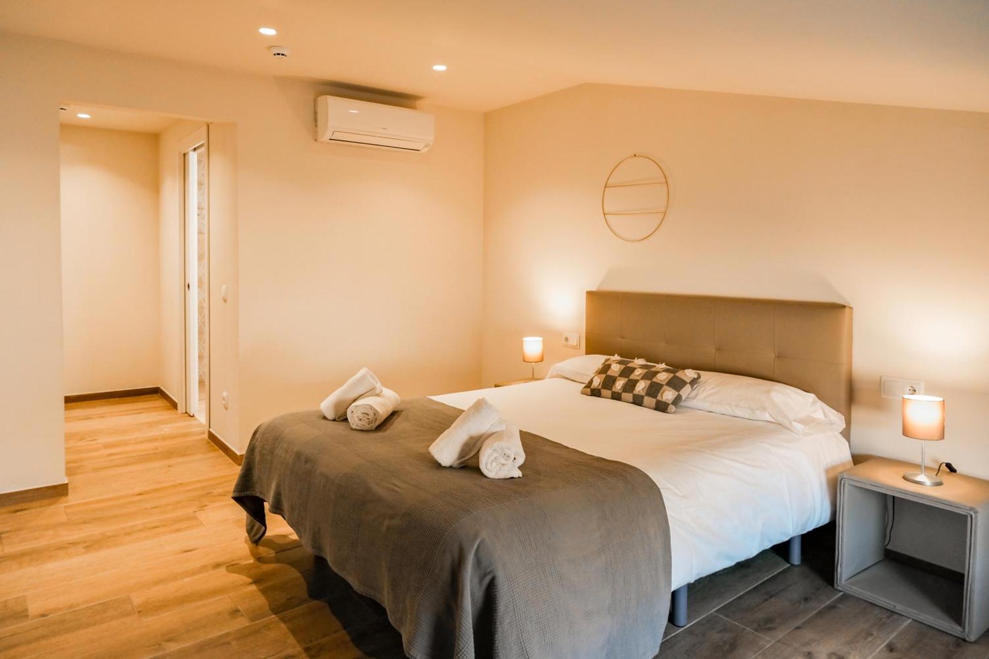 Can Cintet 3 Apartamento Con Terraza En เบซาลู ภายนอก รูปภาพ